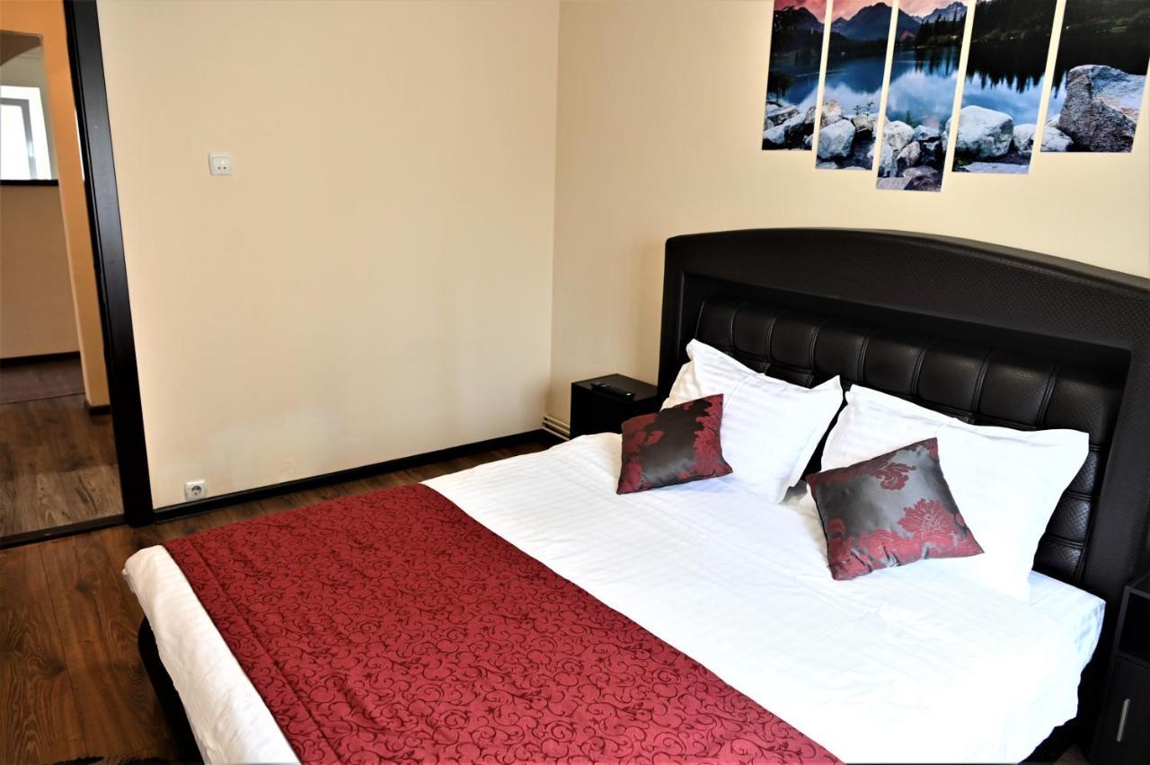 Marin Hotel Apartment Braşov Exteriör bild